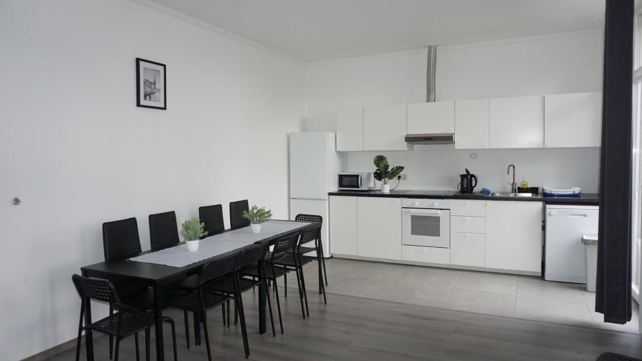Apartments Plantin 3 Sleeping Rooms 2 Bathrooms. Amberes Exterior foto